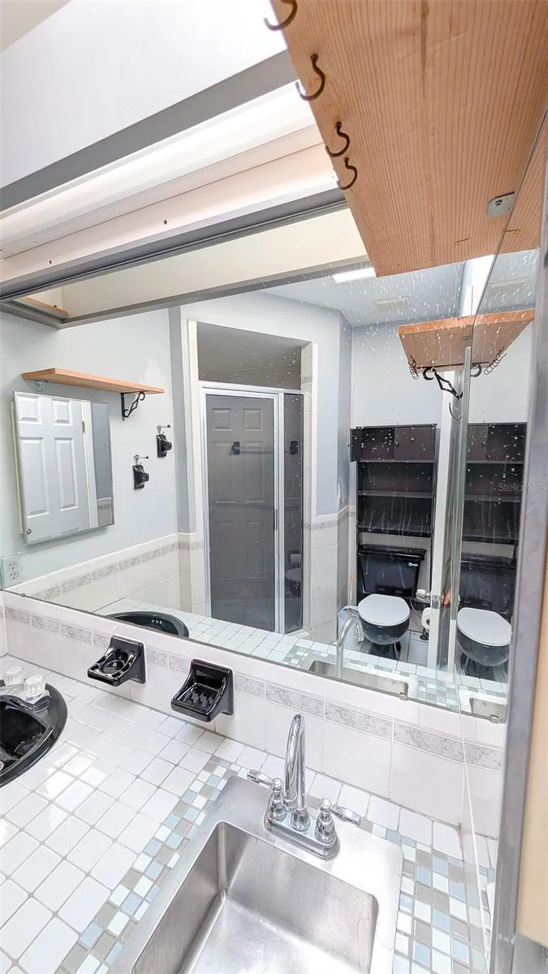 1590 Peaceful Lane N Clearwater FL 33756