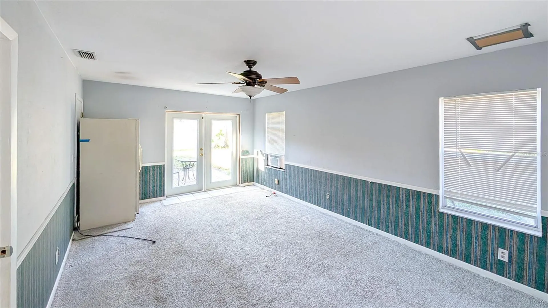 1590 Peaceful Lane N Clearwater FL 33756