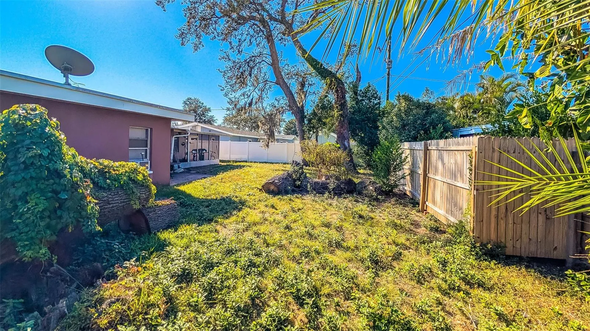 1590 Peaceful Lane N Clearwater FL 33756
