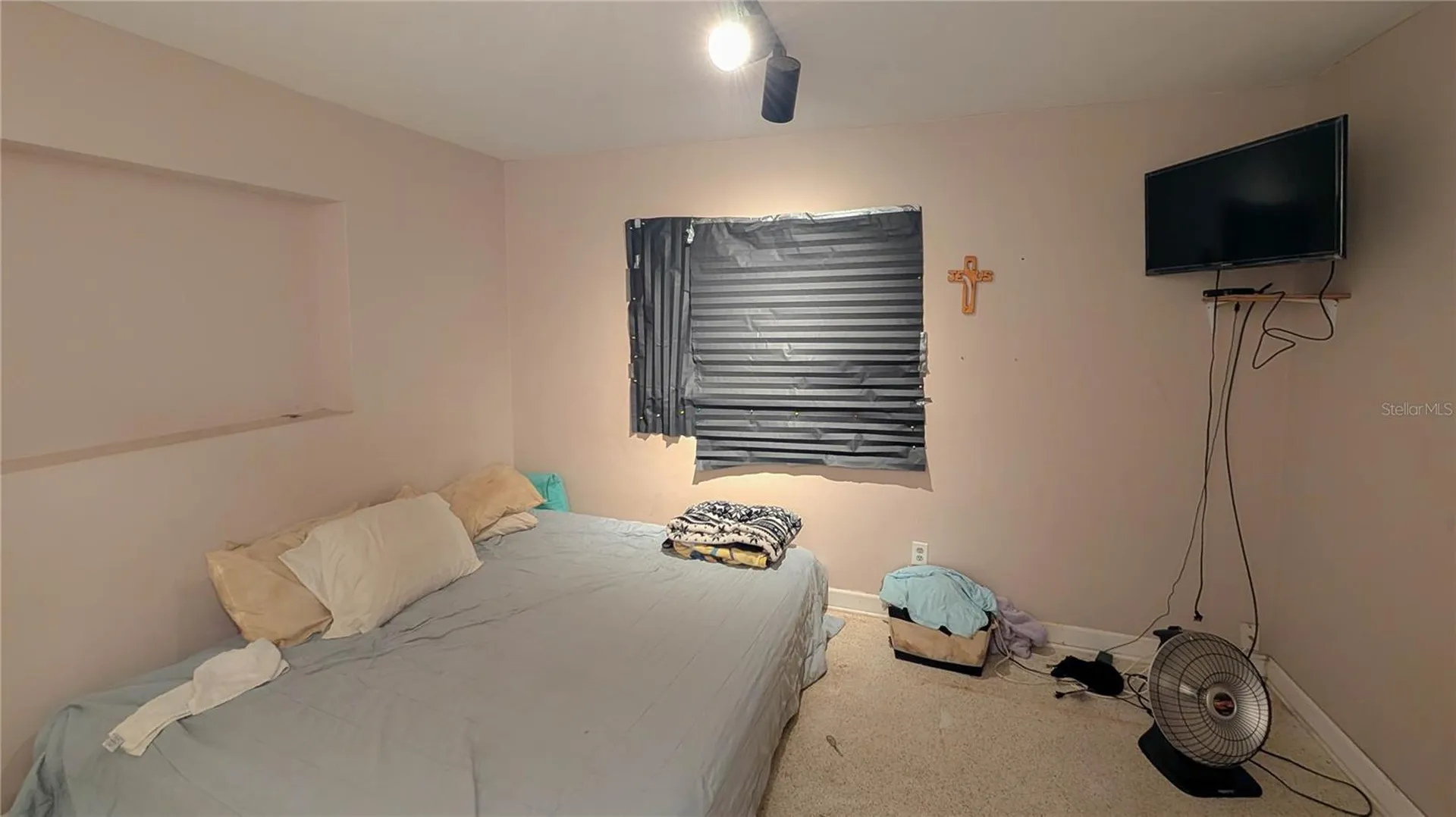 1590 Peaceful Lane N Clearwater FL 33756