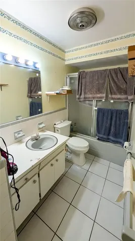 1590 Peaceful Lane N Clearwater FL 33756