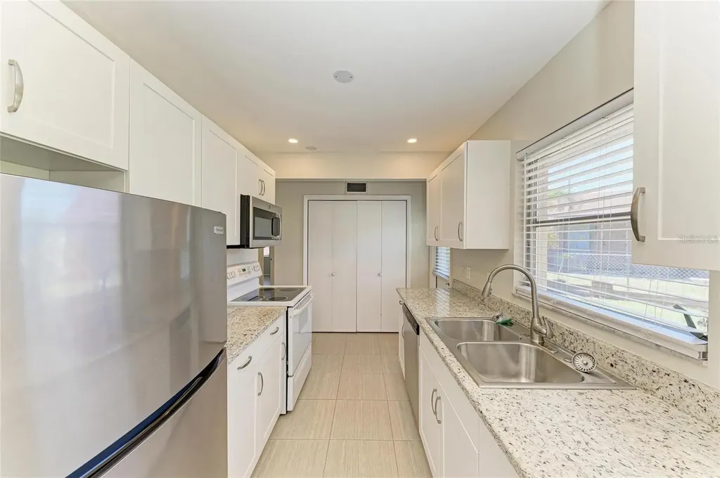 2121 Pueblo Circle Sarasota FL 34231