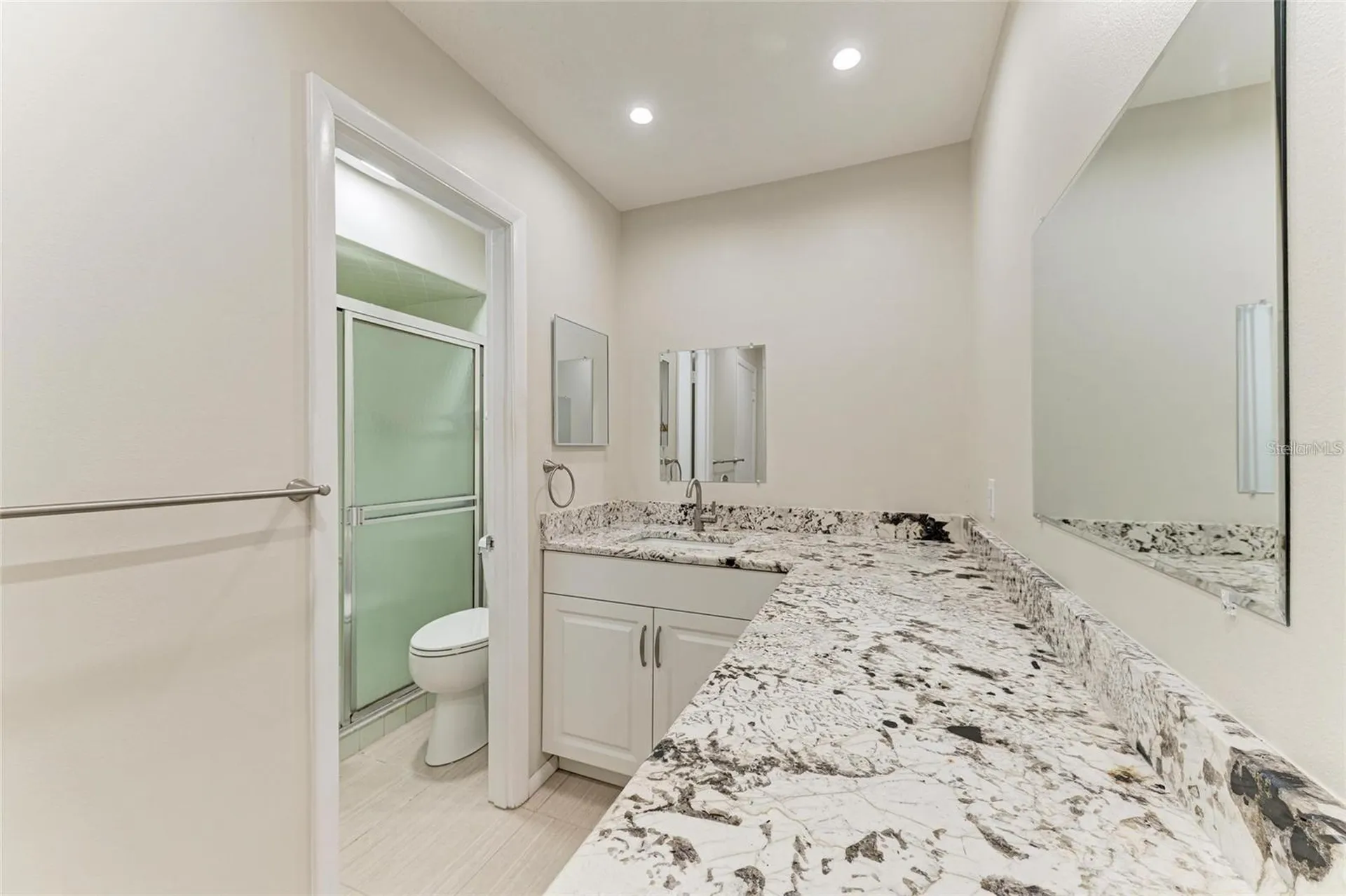 2121 Pueblo Circle Sarasota FL 34231