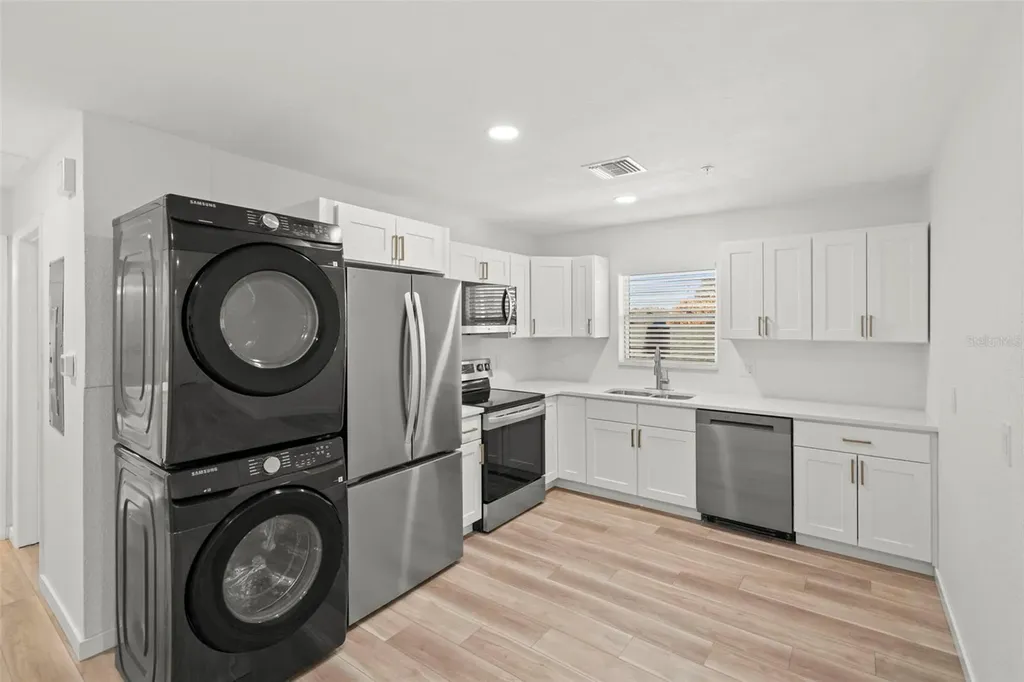 3103 16th Street N St Petersburg FL 33704
