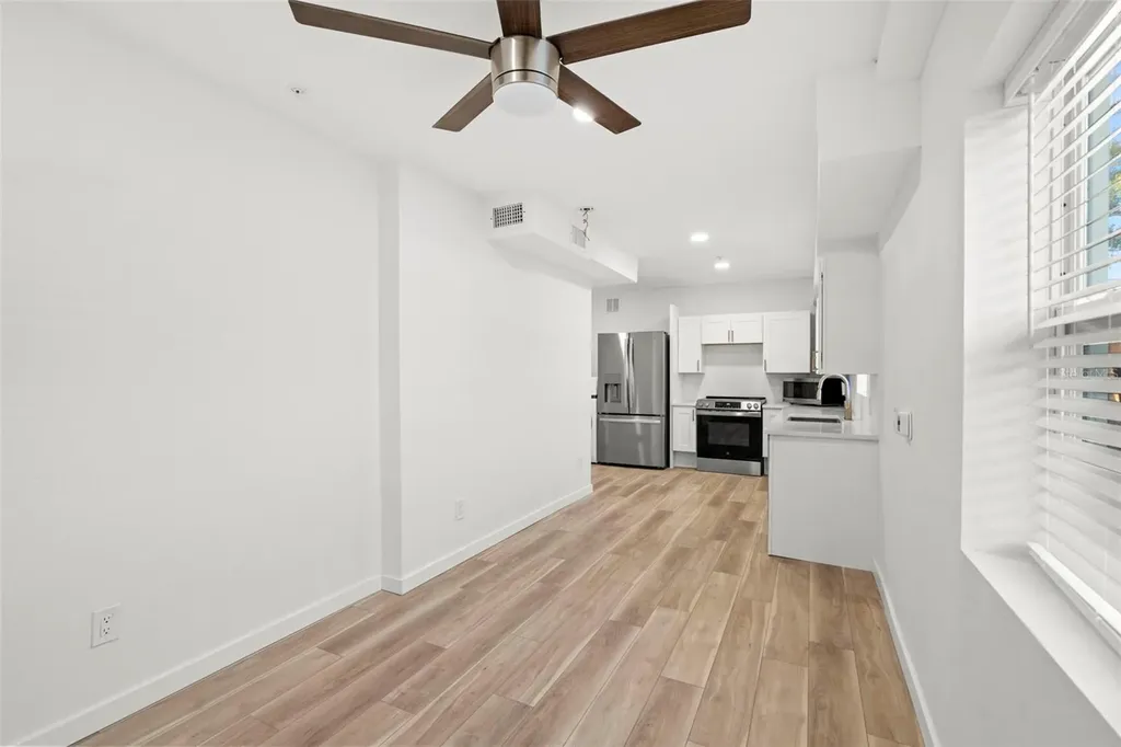 3103 16th Street N St Petersburg FL 33704