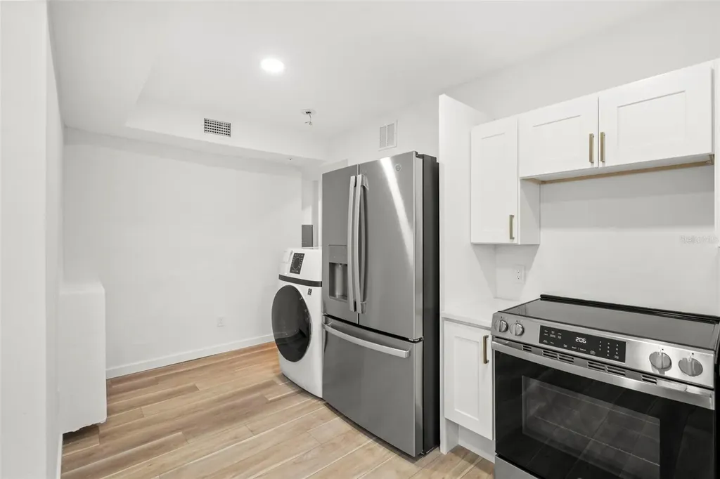 3103 16th Street N St Petersburg FL 33704