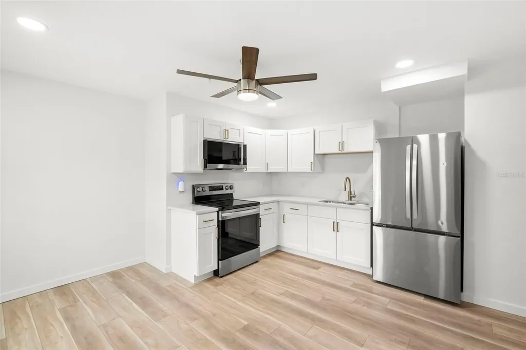 3103 16th Street N St Petersburg FL 33704