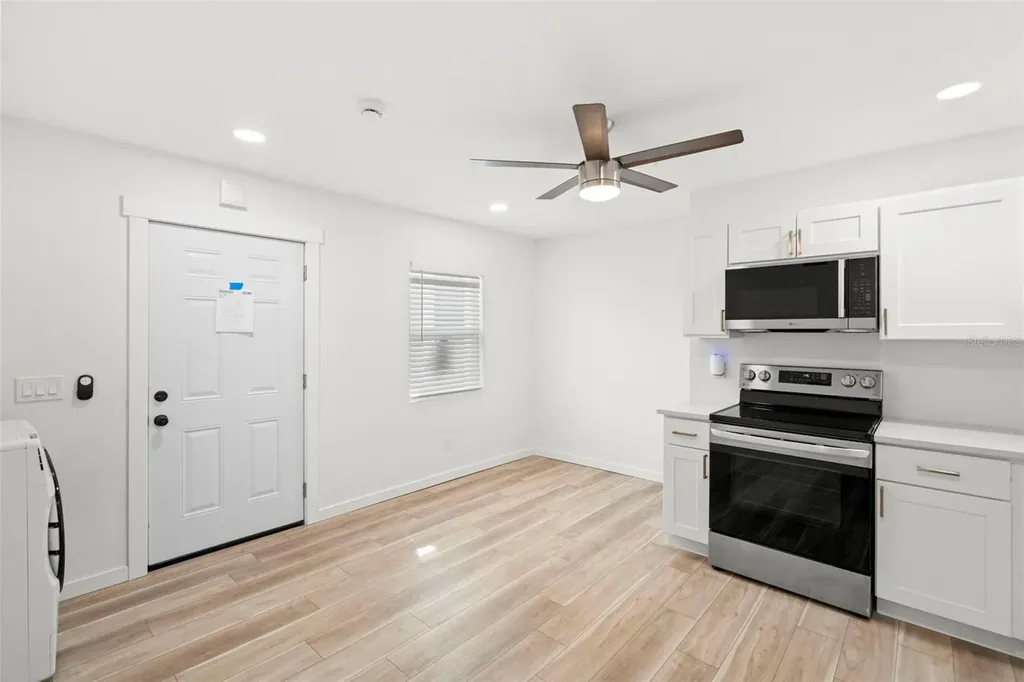 3103 16th Street N St Petersburg FL 33704
