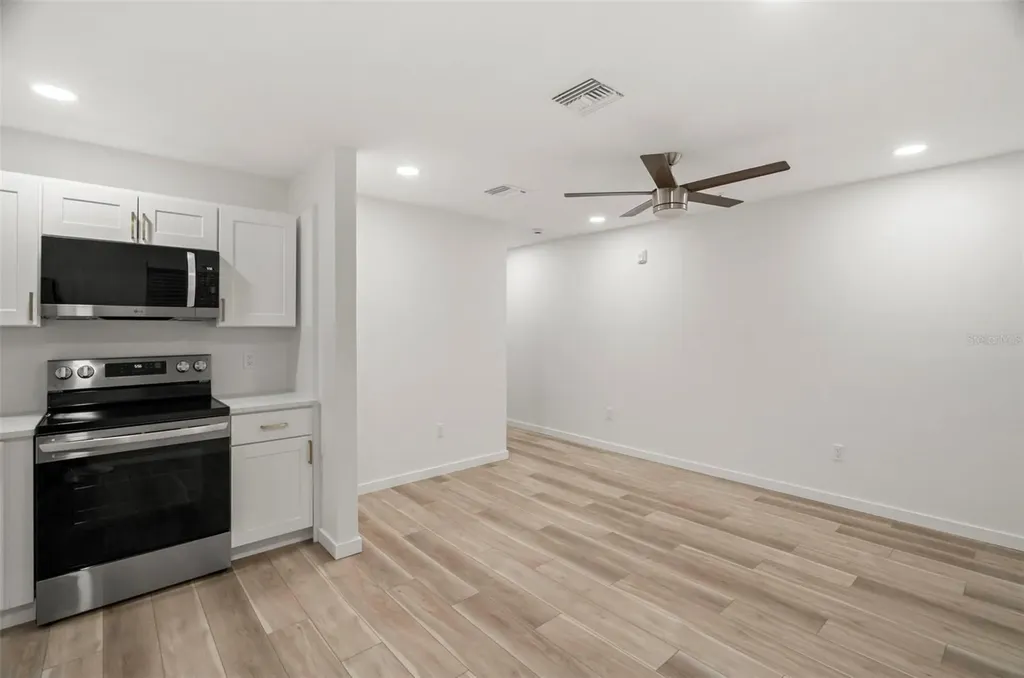 3103 16th Street N St Petersburg FL 33704