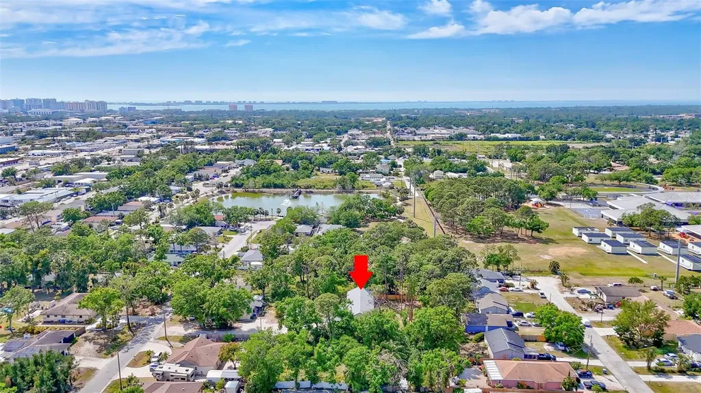 2425 21st Street Sarasota FL 34234