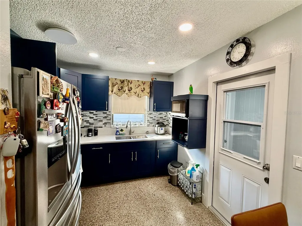 4916 Eldorado Drive Tampa FL 33615