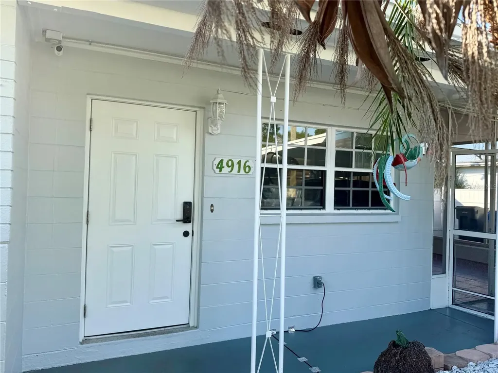 4916 Eldorado Drive Tampa FL 33615