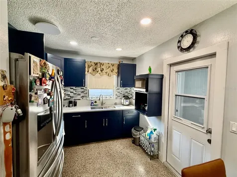 4916 Eldorado Drive Tampa FL 33615