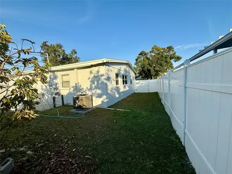 4916 Eldorado Drive Tampa FL 33615