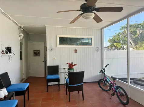 4916 Eldorado Drive Tampa FL 33615