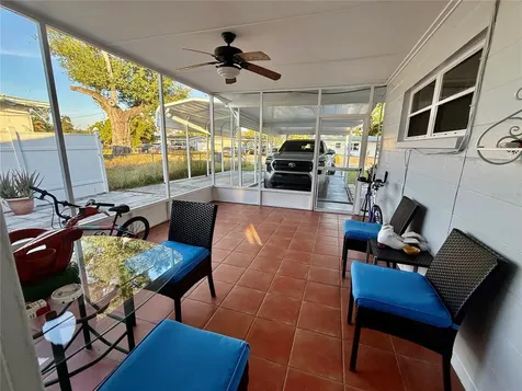 4916 Eldorado Drive Tampa FL 33615