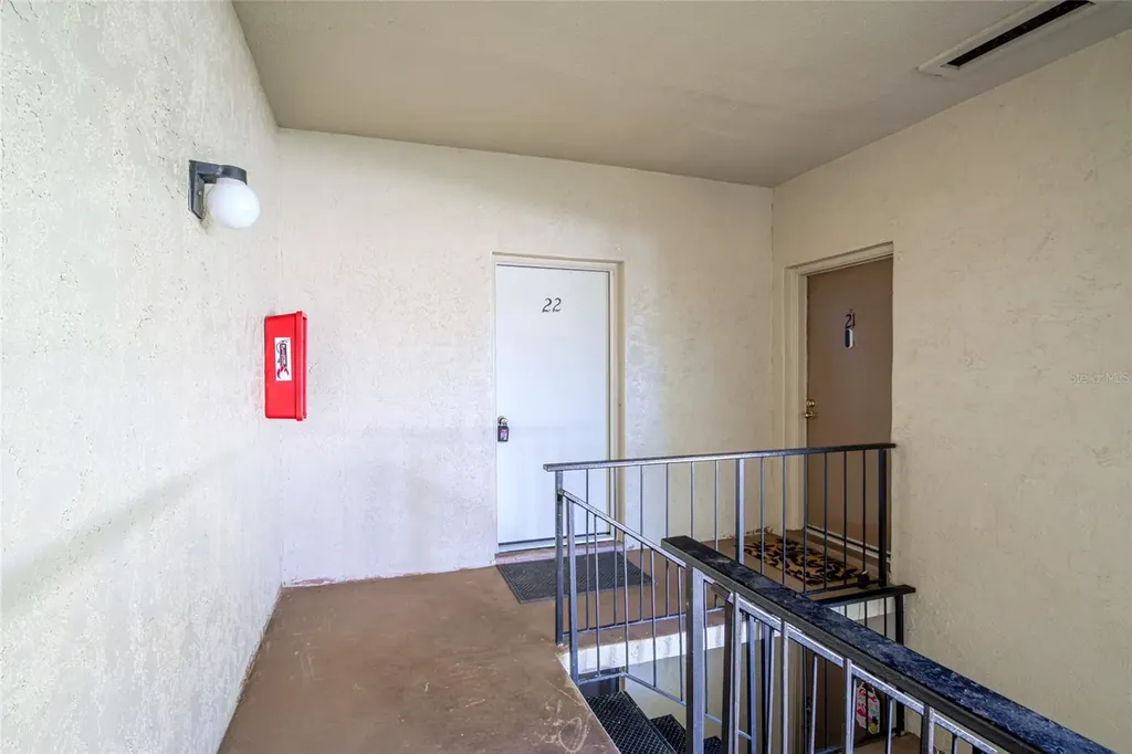 3236 S Semoran Boulevard Orlando FL 32822