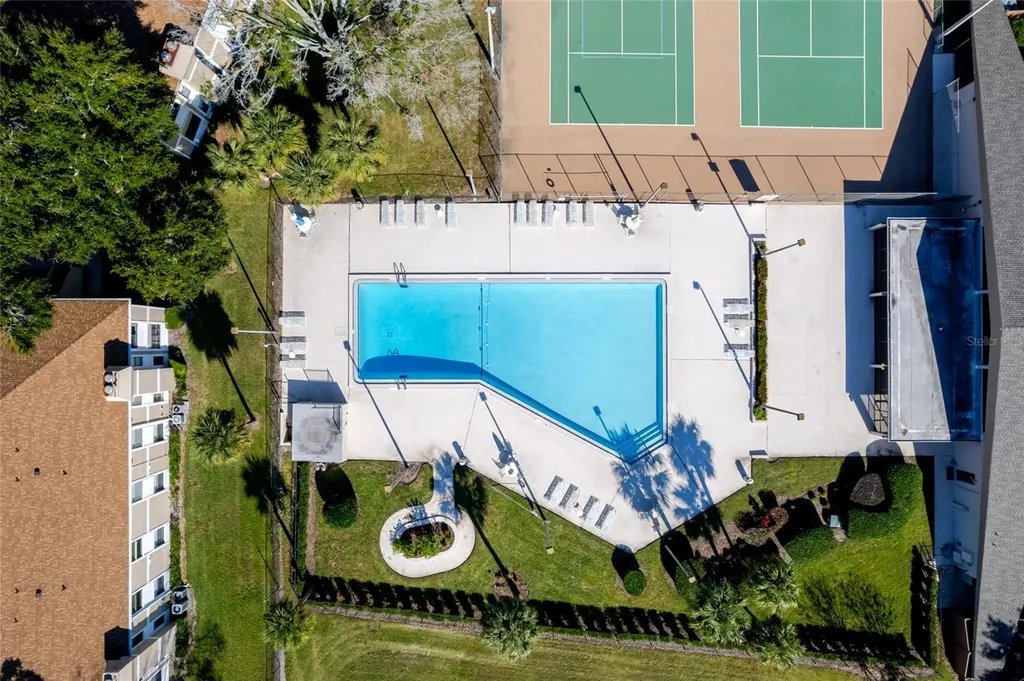 3236 S Semoran Boulevard Orlando FL 32822