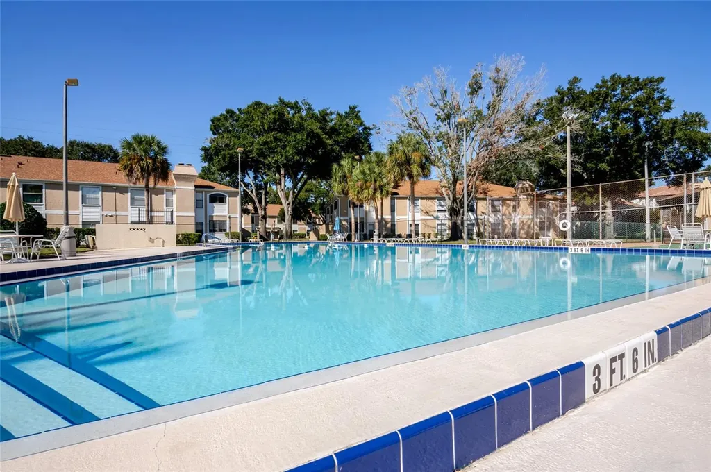 3236 S Semoran Boulevard Orlando FL 32822