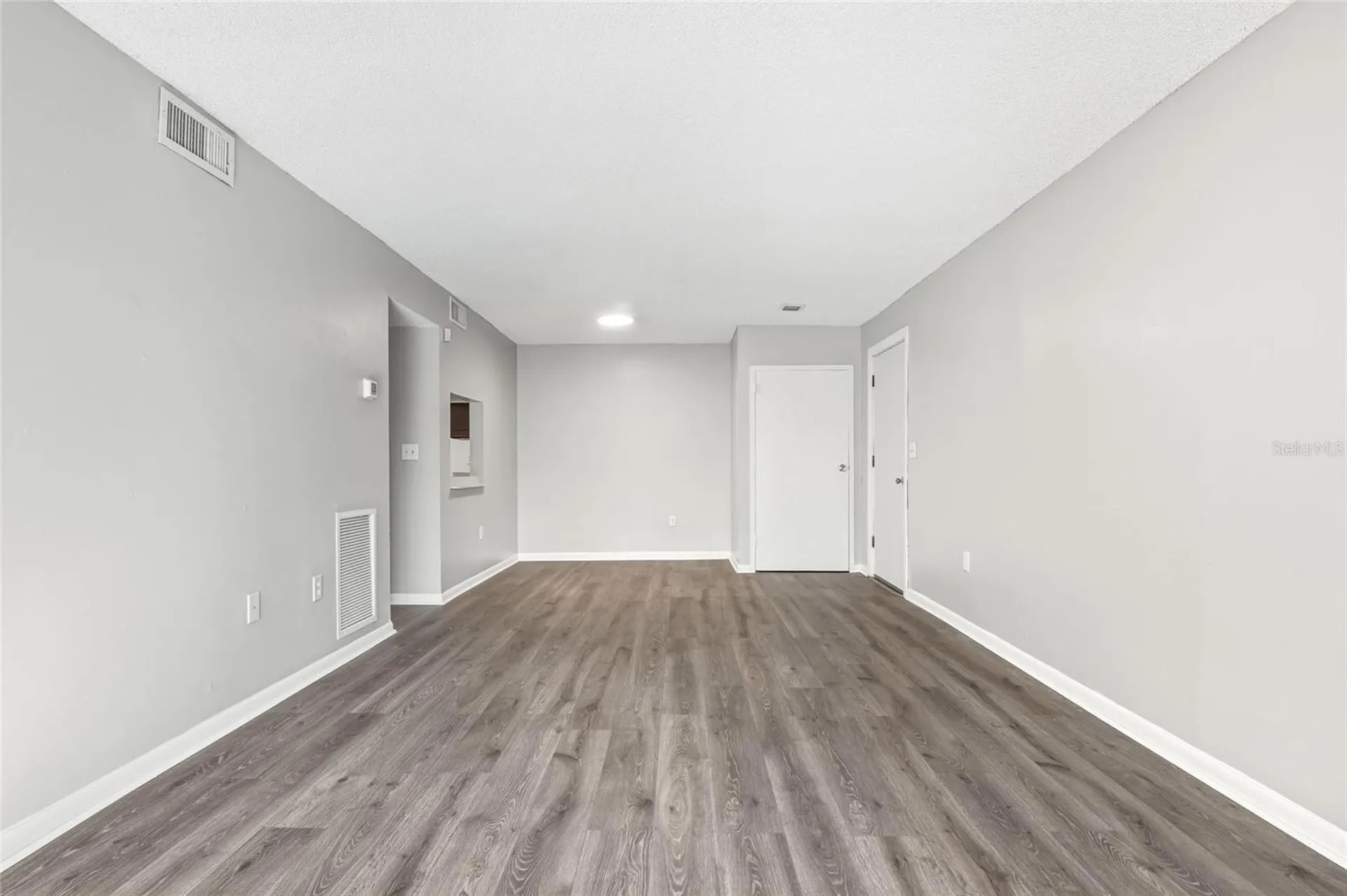 3236 S Semoran Boulevard Orlando FL 32822