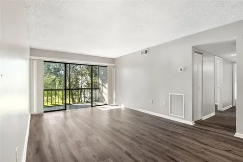 3236 S Semoran Boulevard Orlando FL 32822