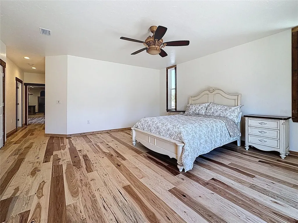 19600 E State Road 64 Bradenton FL 34212