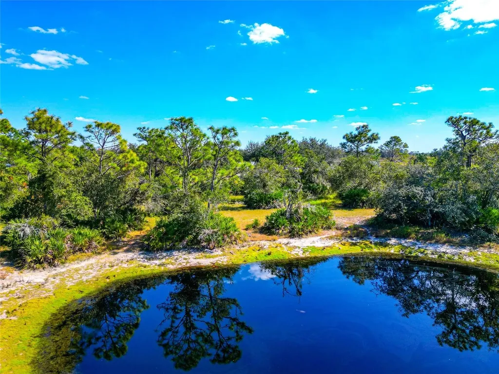 19600 E State Road 64 Bradenton FL 34212