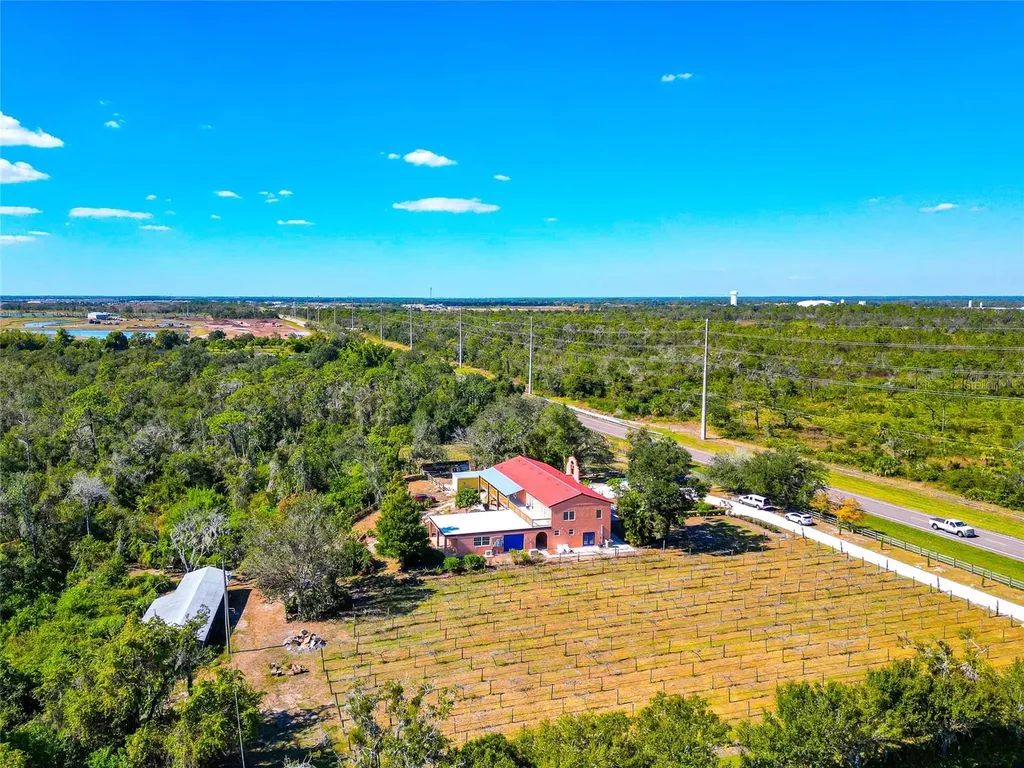 19600 E State Road 64 Bradenton FL 34212