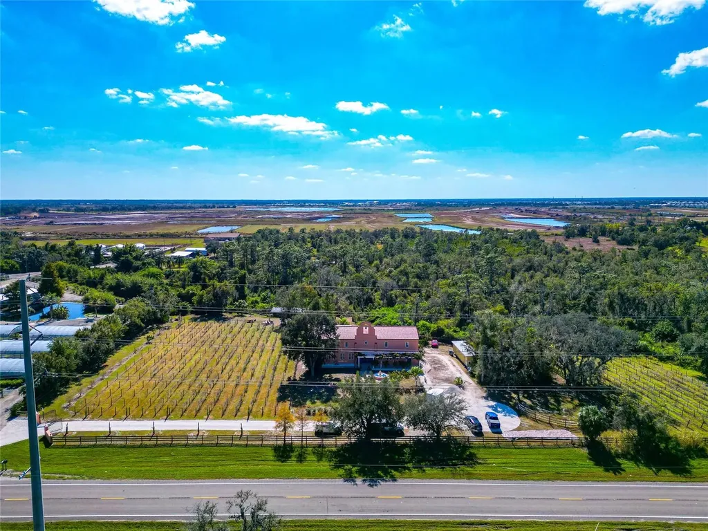 19600 E State Road 64 Bradenton FL 34212