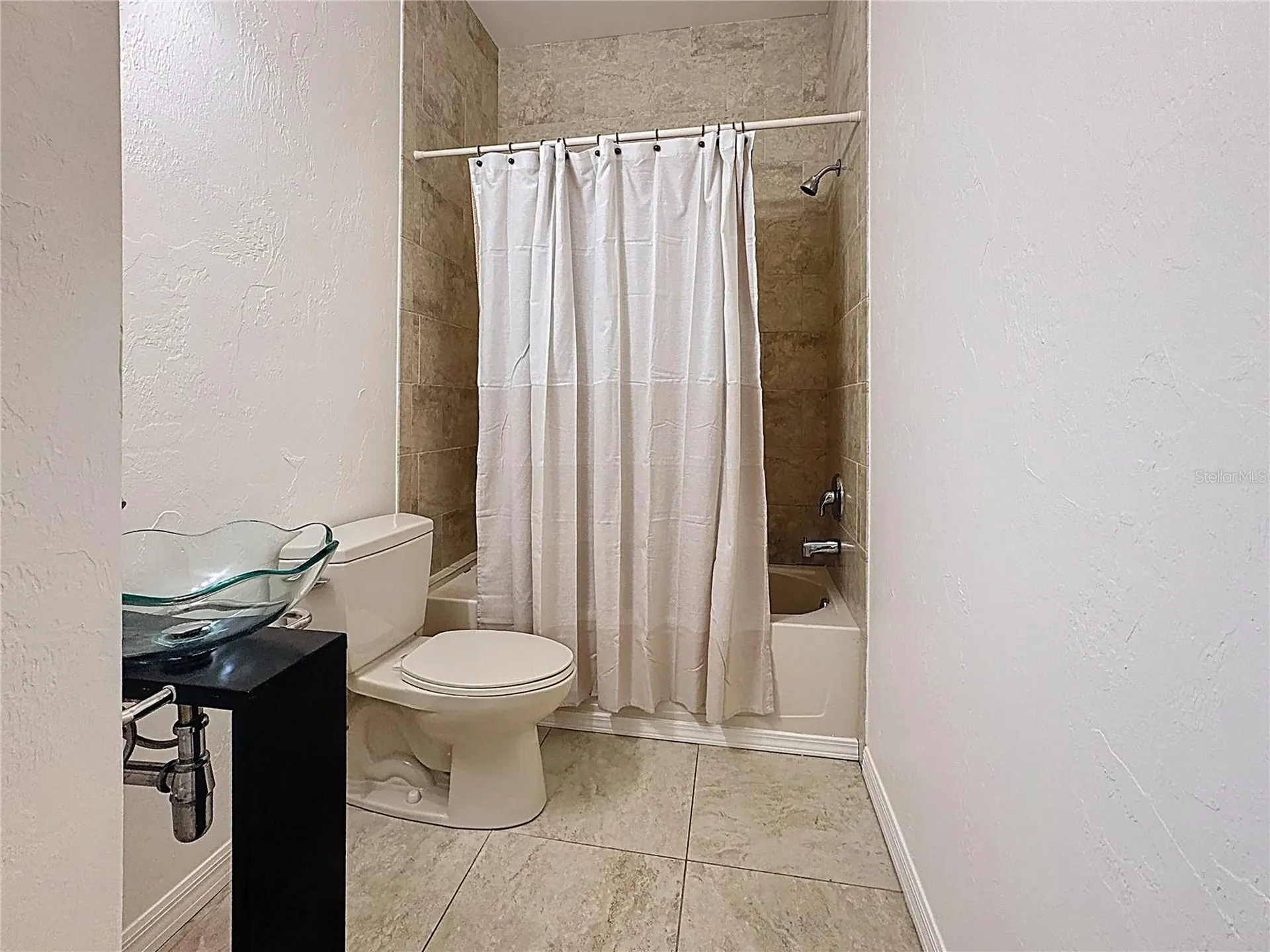 19600 E State Road 64 Bradenton FL 34212