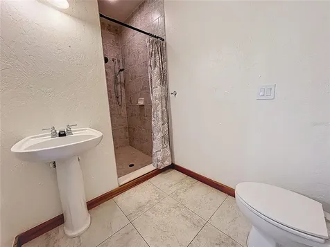19600 E State Road 64 Bradenton FL 34212
