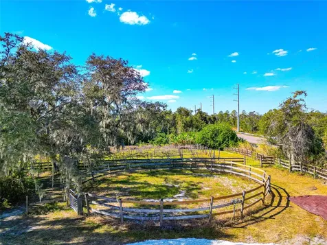19600 E State Road 64 Bradenton FL 34212