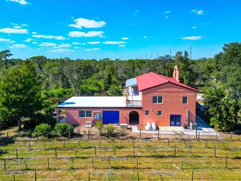 19600 E State Road 64 Bradenton FL 34212