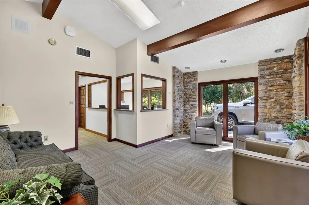 1029 W Magnolia Street Leesburg FL 34748