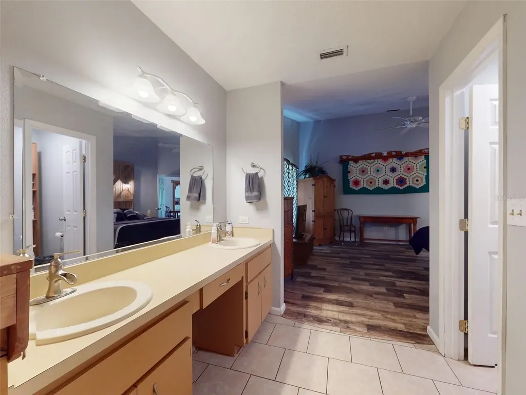 3851 Thistlewood Way Okahumpka FL 34762