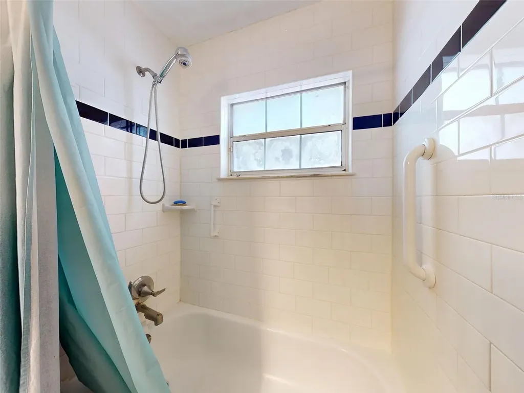 3851 Thistlewood Way Okahumpka FL 34762