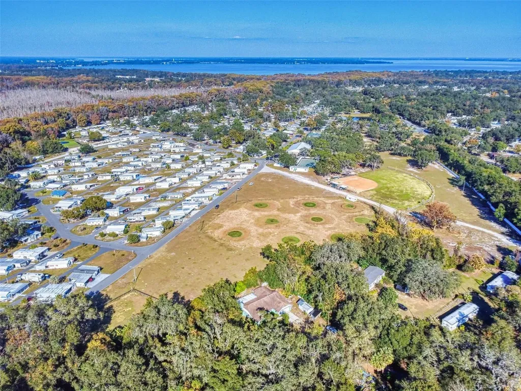 3851 Thistlewood Way Okahumpka FL 34762