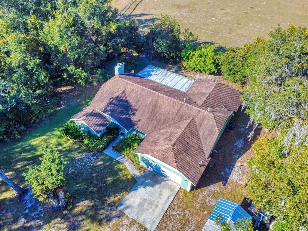 3851 Thistlewood Way Okahumpka FL 34762