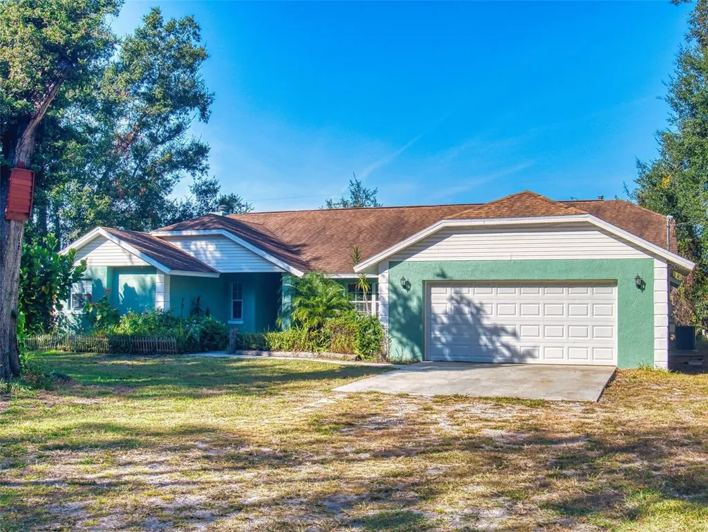 3851 Thistlewood Way Okahumpka FL 34762