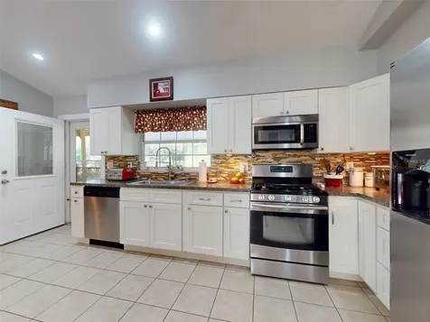 3851 Thistlewood Way Okahumpka FL 34762