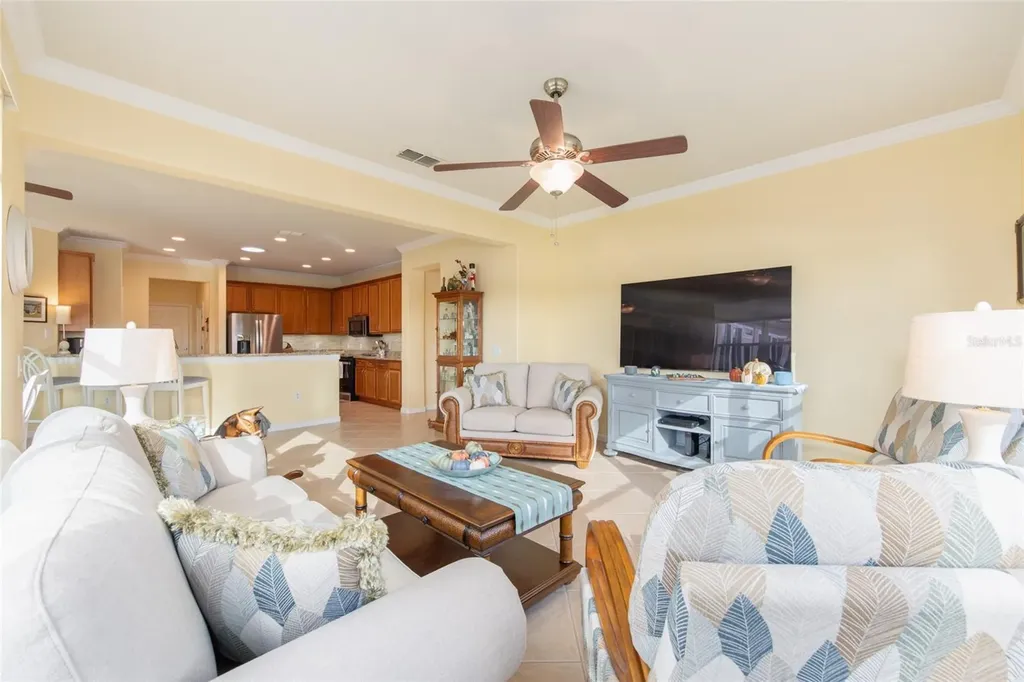 9479 SW 71st Loop Ocala FL 34481
