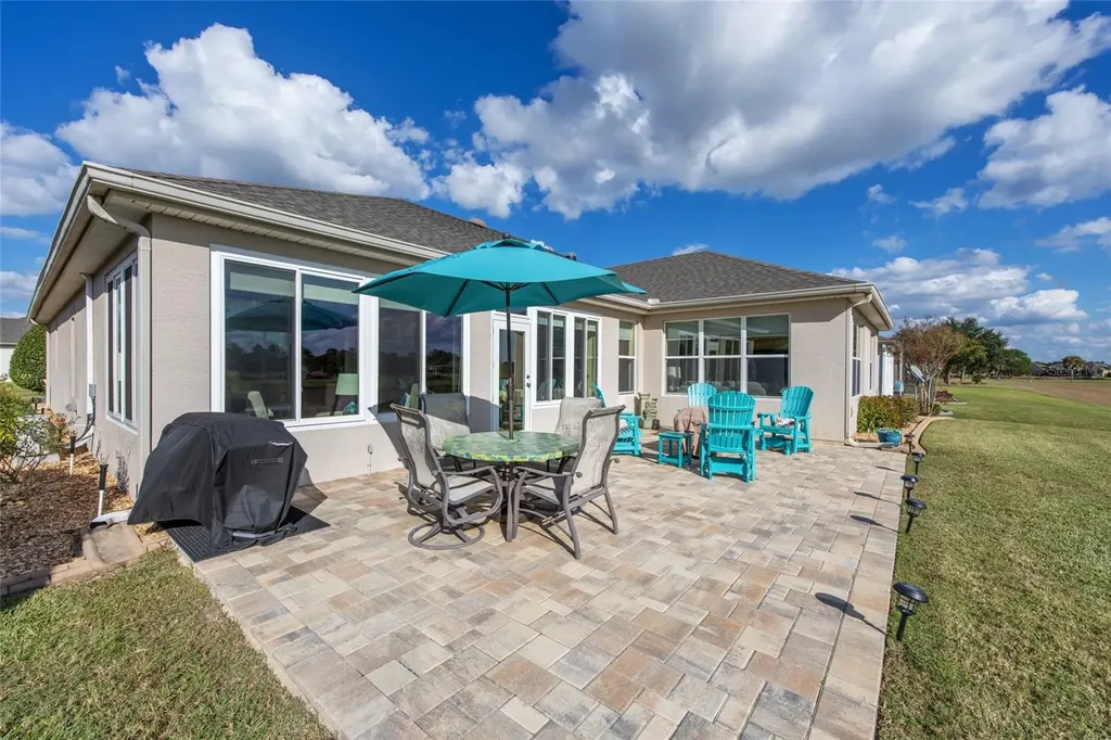 9479 SW 71st Loop Ocala FL 34481