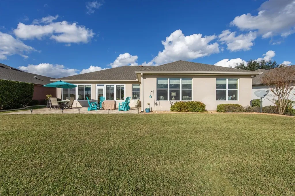 9479 SW 71st Loop Ocala FL 34481