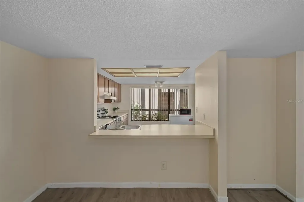 4821 Puritan Circle Tampa FL 33617