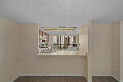 4821 Puritan Circle Tampa FL 33617