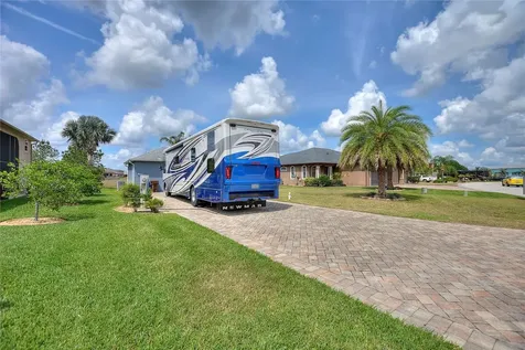 544 Narrow Pond Road Polk City FL 33868