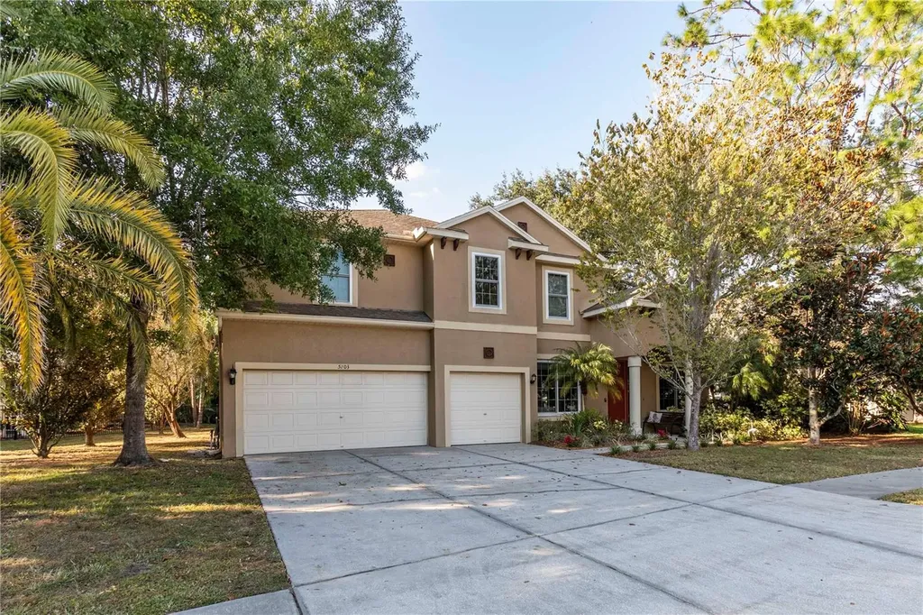 5703 Golden Owl Loop Land O Lakes FL 34638