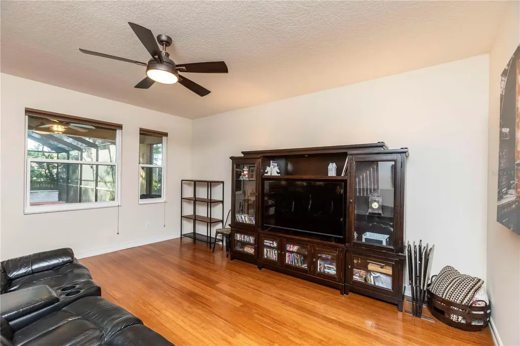 5703 Golden Owl Loop Land O Lakes FL 34638