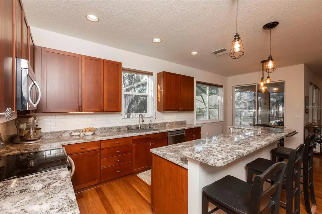 5703 Golden Owl Loop Land O Lakes FL 34638