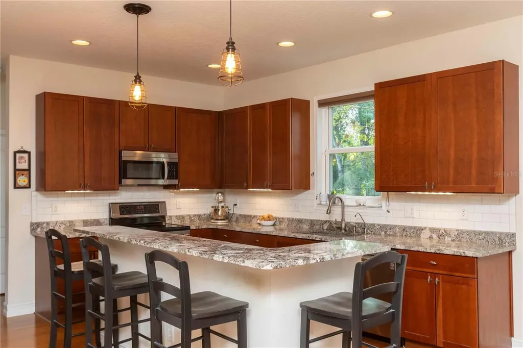 5703 Golden Owl Loop Land O Lakes FL 34638